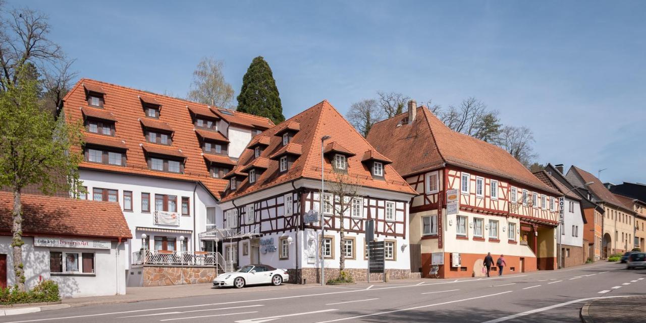 Hotel Baer Sinsheim Exterior photo
